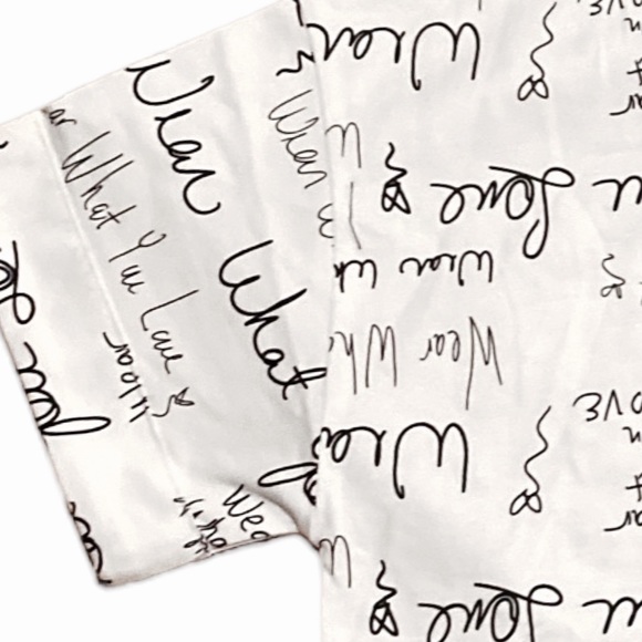 everydayJONES by Madeline Jones Wear What You Love Tee - Picture 9 of 12